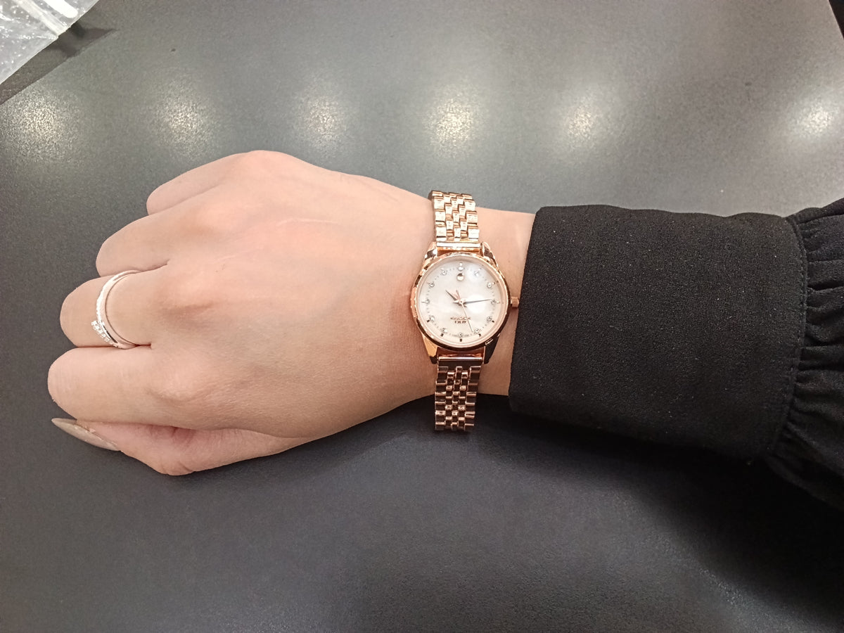 Reloj knock out