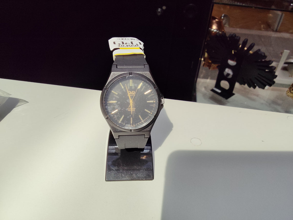 Reloj Q&Q