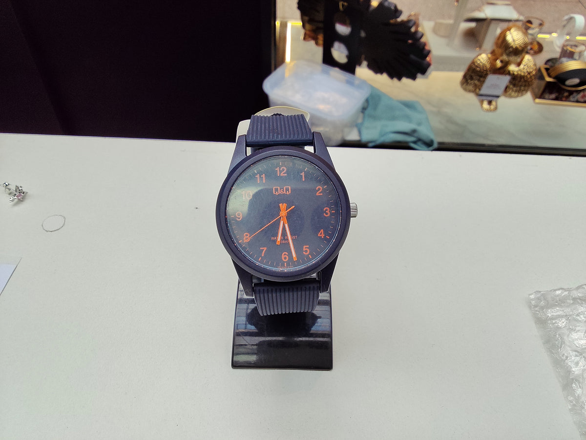Reloj Q&Q